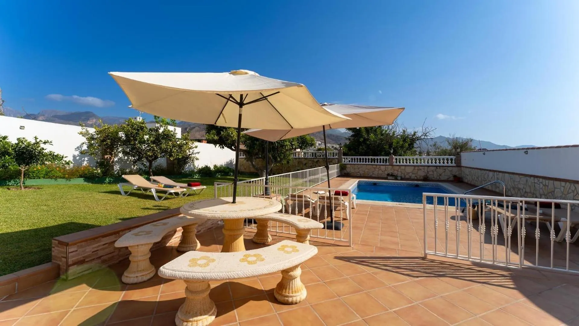 Villa Lola Casitas Select Nerja 0*,  Espanha